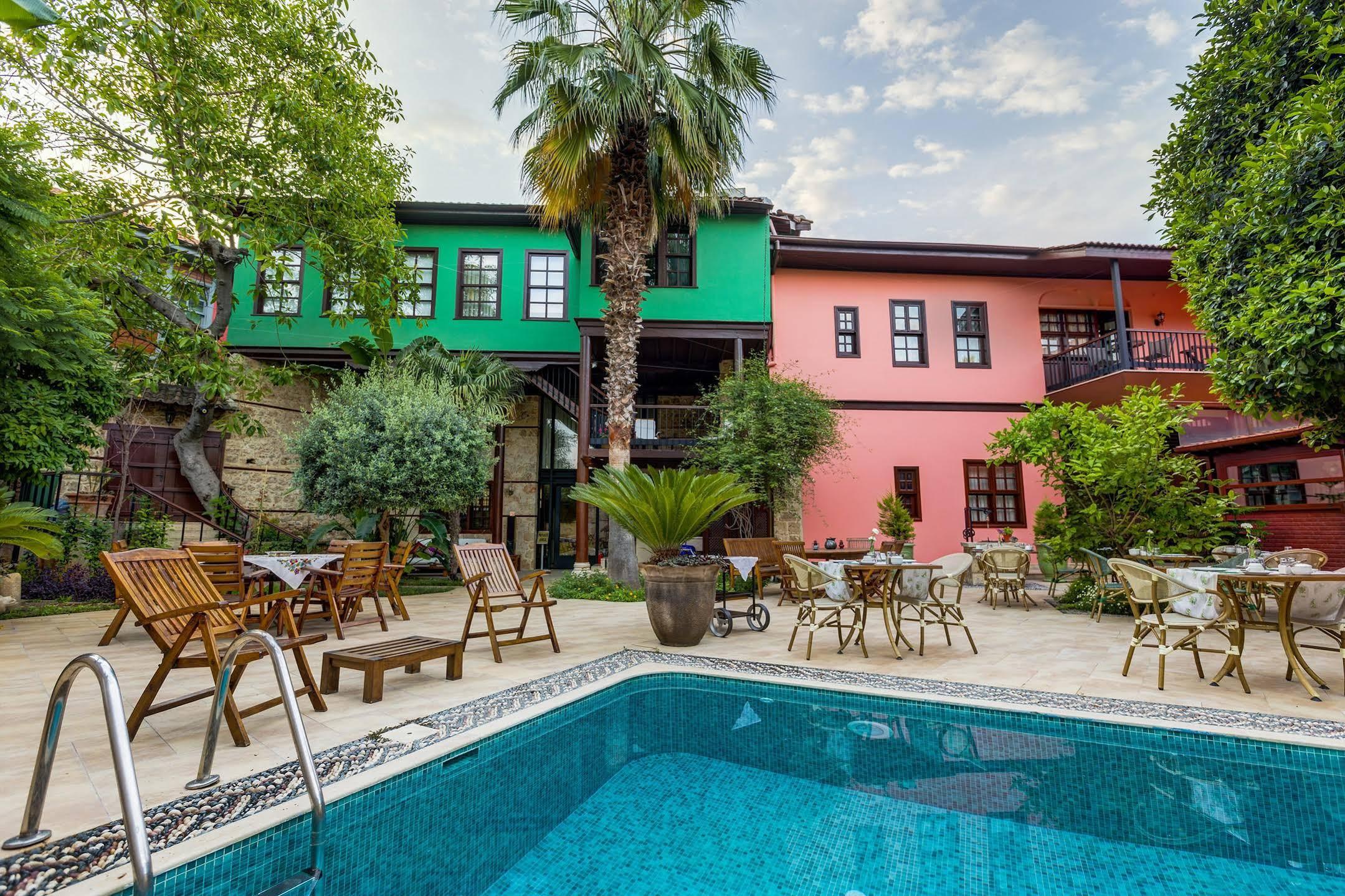 Delight Deluxe Kaucuk Hotel (Adults Only) Antalya Exterior foto